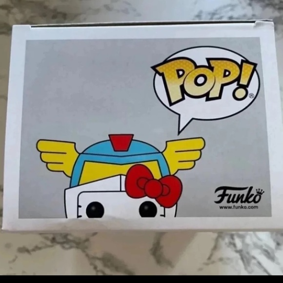Hello Kitty Funko Pop Robot 39 - Picture 11 of 12